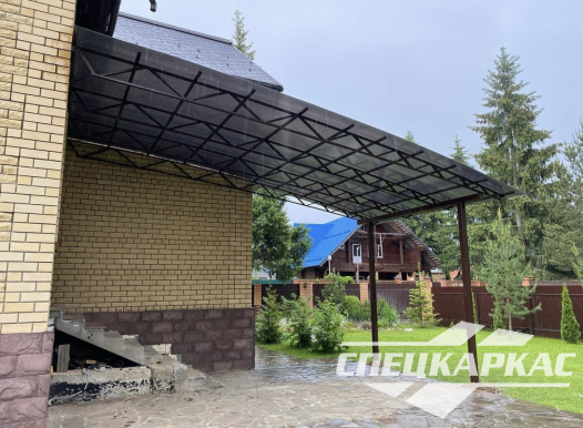 Навес к дому из поликарбоната | Навес над входом в дом №25 - фото 1214